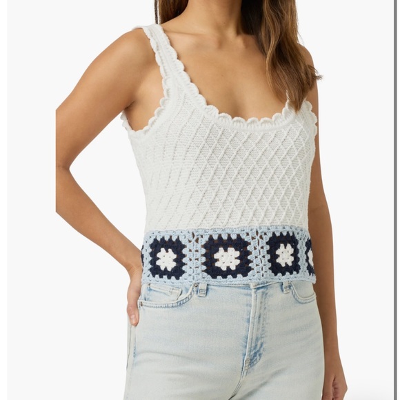 Splendid -Sonia Texture Stitch Tank Sweater White Crochet Tank with Navy Accents - Picture 1 of 11